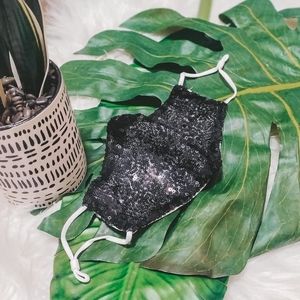 3/$30 Glitz and Glam Sequin Mask
Black